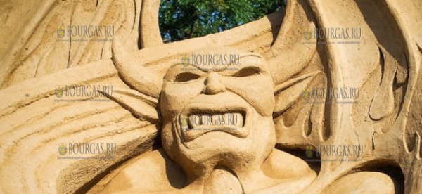 11 фестиваль песчаных скульптур в Бургасе стартует завтра и только завтра вход на мероприятия бесплатный