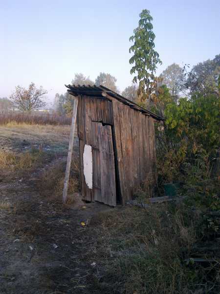 15% домов в Болгарии с туалетами на улице