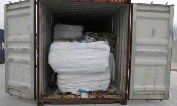 Итальянский мусор отправится из Варны обратно