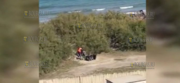 Цыгане разрушают дюны в районе болгарского курорта Поморие