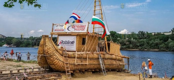 В Болгарии спустили на воду тростниковое судно «Абора-4»