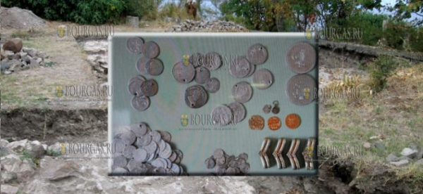 В районе болгарского курорта Ахтополя нашли сотни золотых и серебряных монет