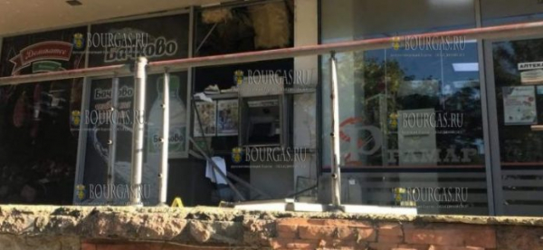 В Болгарии задержали граждан Молдовы, которые взорвали банкомат в Стара Загора