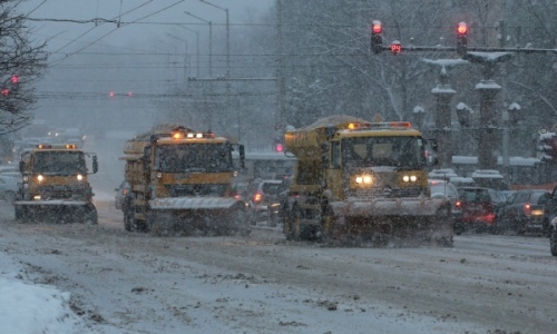 Снегоочистительная техника в Болгарии уже работает на дорогах страны