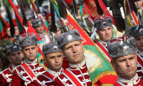 Сегодня, почти 20 000 человек празднуют именины в Бургасе