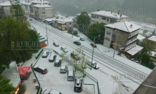 В Смолянской области выпало около 40 сантиметров снега