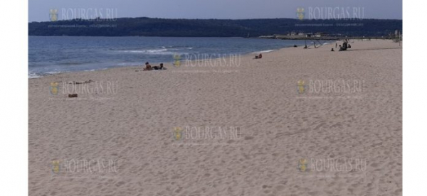 Сегодня пляжи в Вране практически пусты