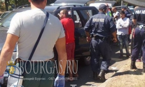 Нелегалов в Бургасе уже возят на джипах