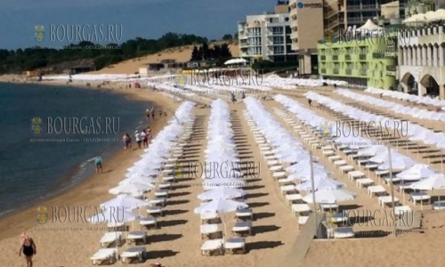 На Южном пляже Несебра официально стартовал летний туристический сезон