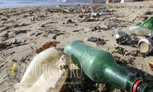 Сегодня пляжи Бургаса в основном загрязнены пластиком и окурками