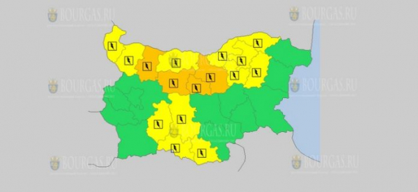 На 25-е июня в Болгарии — дождливый и грозовой Оранжевый Желтый коды опасности