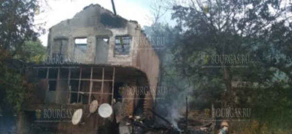 Двое детей погибли на пожаре в Шумене