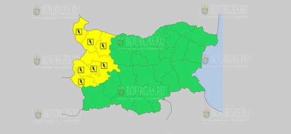 На 25 июля в Болгарии — дождевой и грозовой Желтый коды опасности