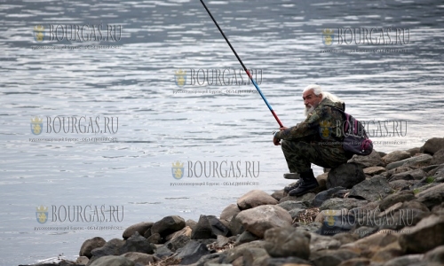 С сегодняшнего дня любительская рыбалка в Болгарии разрешена