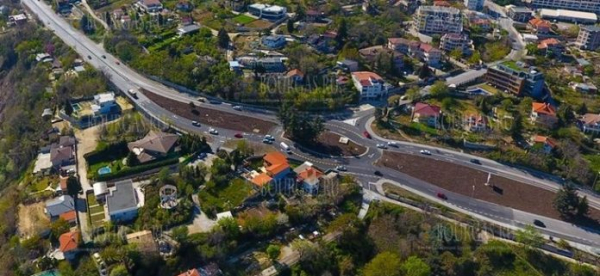Муниципалитет Варны выделят средства для тротуаров на кольцевой развязке «Долна Трака»