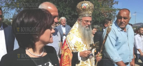 Премьер Болгарии поприсутствовал на освящении нового монастырского комплекса
