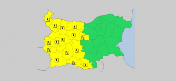 На 3-е июня в Болгарии — дождливый и грозовой Желтый код опасности