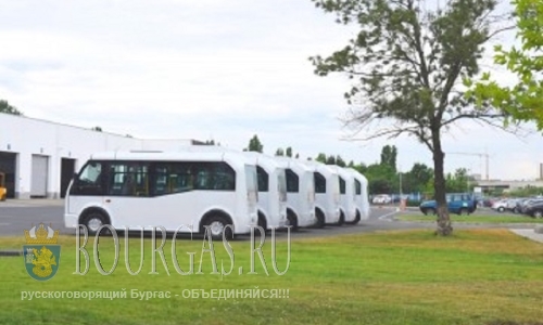 На улицах Бругаса появились комфортабельные микроавтобусы