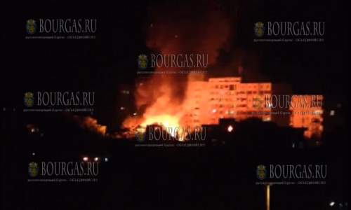 В центре Бургаса пожар