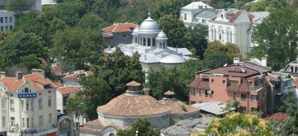 Болгария продолжает выдавать гражданство инвесторам. Объясняем условия