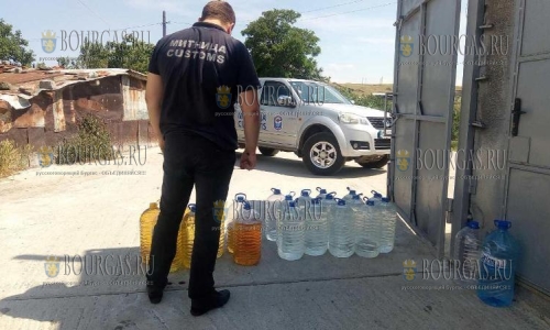 В Бургасской области обнаружили 3 500 литров нелегального алкоголя