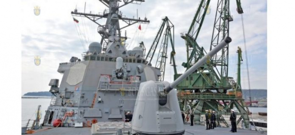 В Варне гостит американский миноносец USS ROSS (DDG-71)