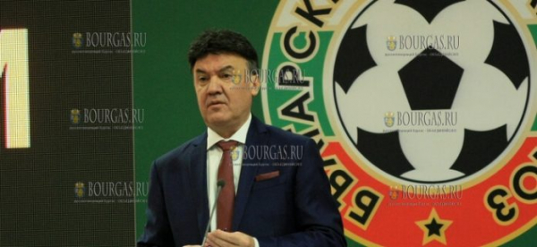 Национальную сборную Болгарии по футболу могут дисквалифицировать