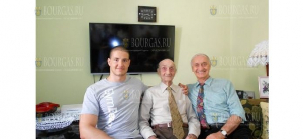 В Болгарии ветеран Второй мировой войны отметил свое 100-летие