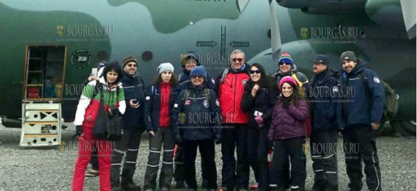 11 болгар прибыли в Антарктиду