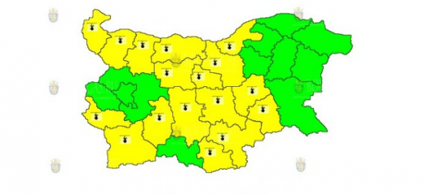 16 августа в Болгарии объявлен Желтый код опасности