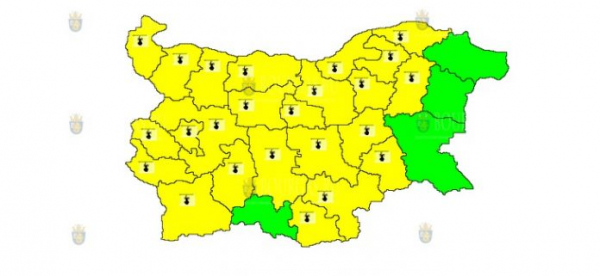 17 августа в Болгарии объявлен Желтый код опасности