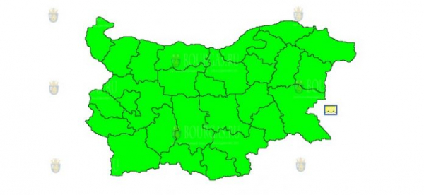 25 октября в Болгарии объявлен штормовой Желтый код опасности