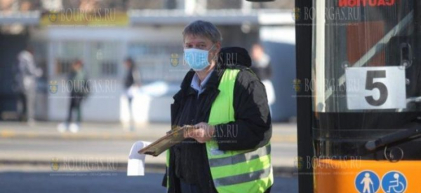 Проверки соблюдения противокоронавирусных мер в общественном транспорте в Софии идут постоянно
