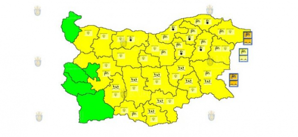11 января в Болгарии объявлен дождевой/снежный/ветреный и морозный Желтый код опасности