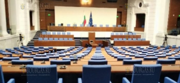 Доступ в помещения, где размещается парламент Болгарии — будет изменен