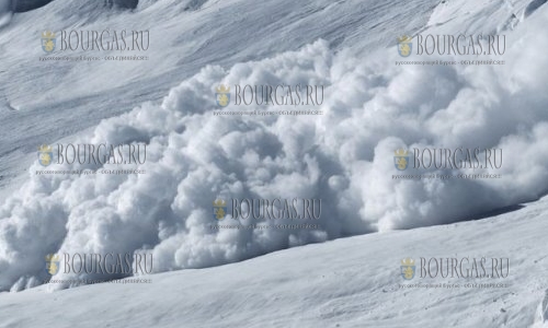Серьезная лавинная опасность в горах Пирин в Болгарии