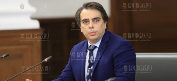Асен Василев вернул невыполненный мандат президенту Болгарии