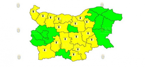 20 августа в Болгарии объявлен горячий Желтый код опасности