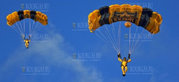 Сегодня в Болгарии отмечают День парашютиста