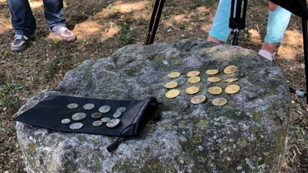 Археологи нашли золотое сокровище в Девне